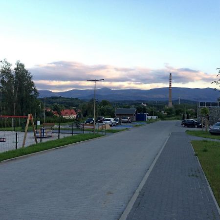 شقة يلينيا غورا  في Apartament Happy View المظهر الخارجي الصورة